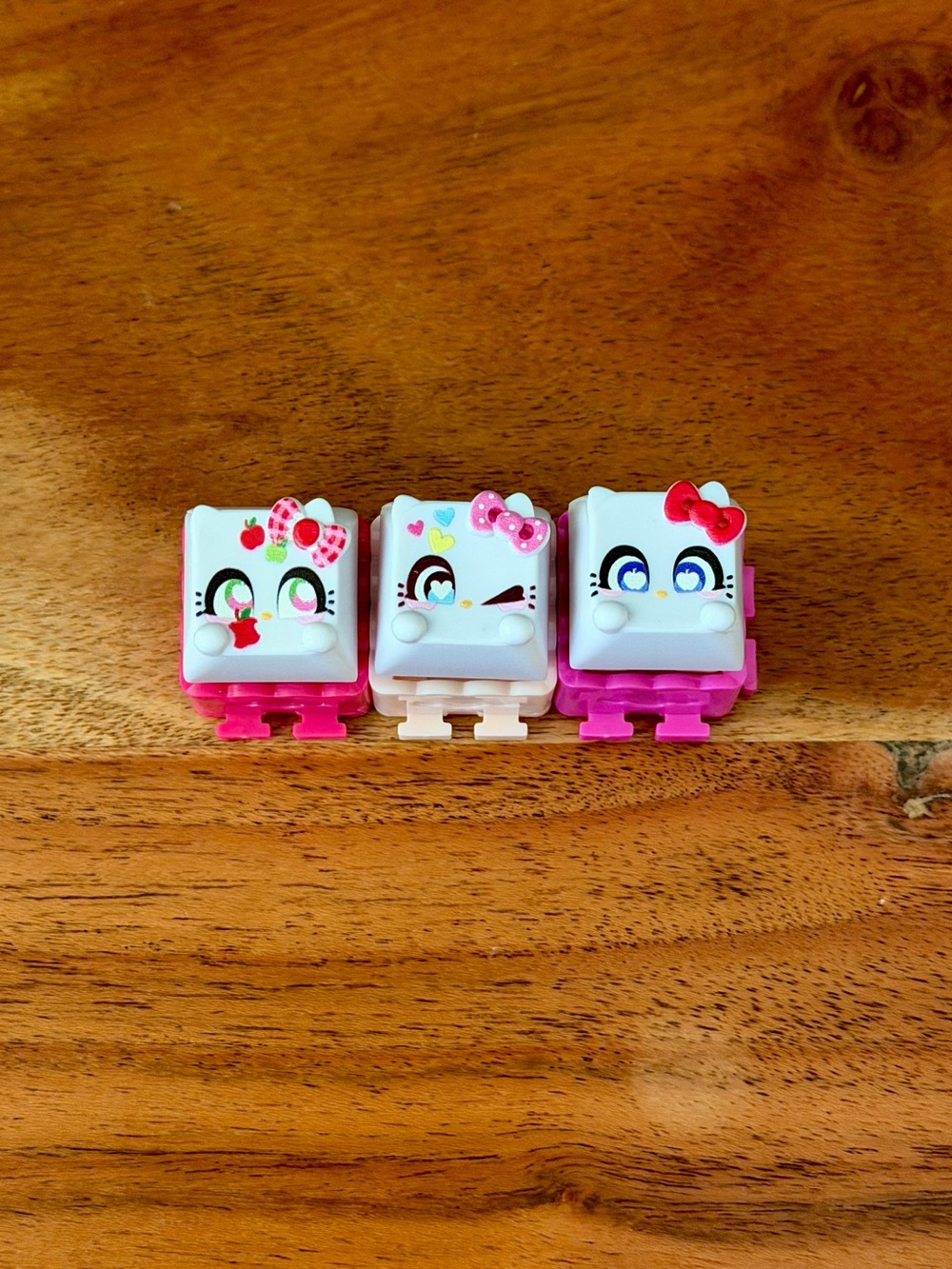 Clickeez Series 1 Hello Kitty and Friends, Hello Kitty Bundle